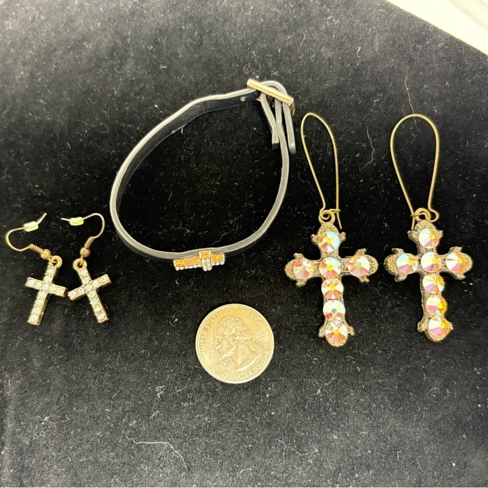Gold Tone and Rhinestone Cross Earrings and Bracelet Set